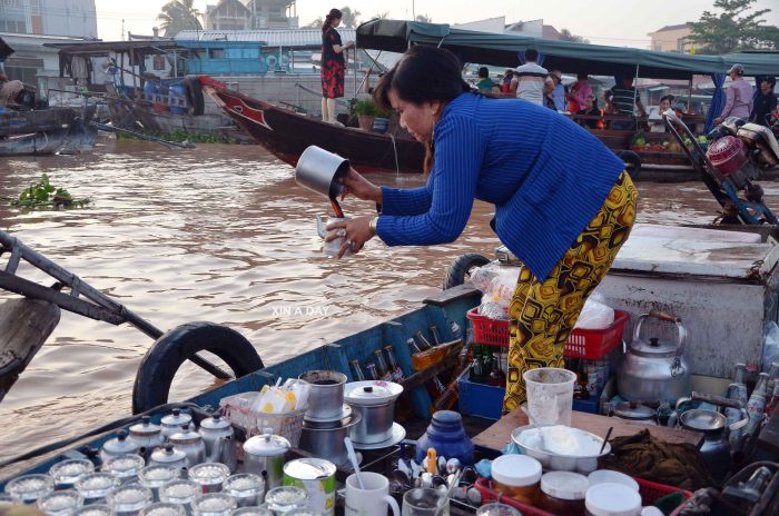 丐冷水上市场 Cai Rang Floating Market