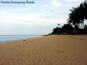 Pantai Kampung Rusila