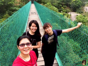 武来岸石拿督庙 Broga Sak Dato Temple