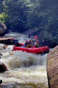 【旅游】新古毛激流泛舟 Whitewater Rafting KKB